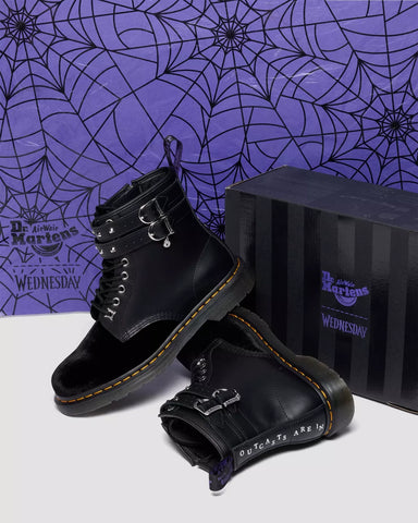 1460 WEDNESDAY BOOTS