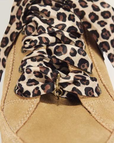 BUZZ 5 EYE BRONX SUEDE SHOE